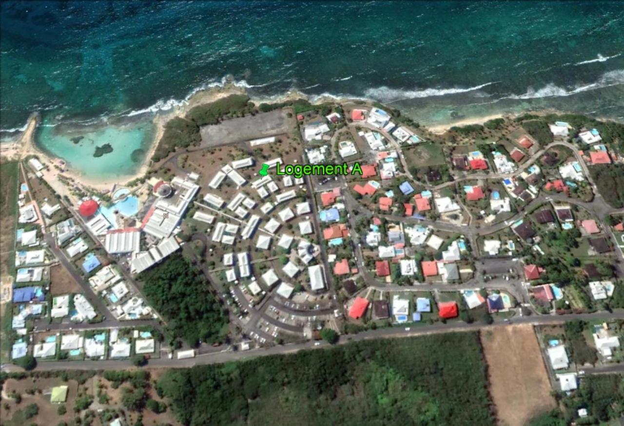 סן-פרנסואה Romantique Et Bel Appartement En Bord De La Mer, Piscine Surveillee Et Belle Plage A 50M מראה חיצוני תמונה